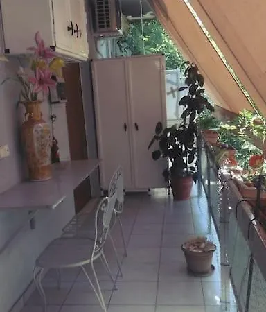 στην καρδιά της